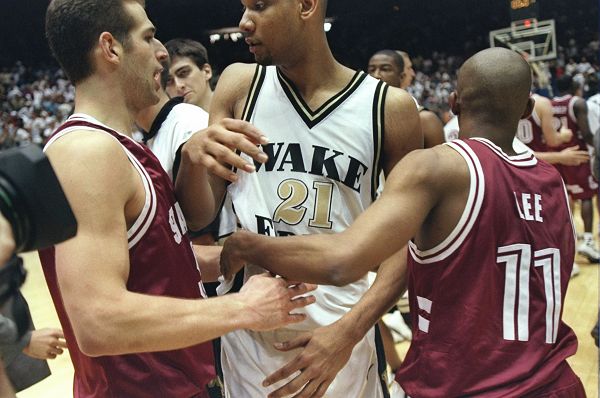 勇士虽保持 勇士虽保持